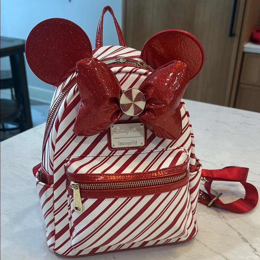DISNEY MINI BACKPACK Loungefly Red and White NEVER USED